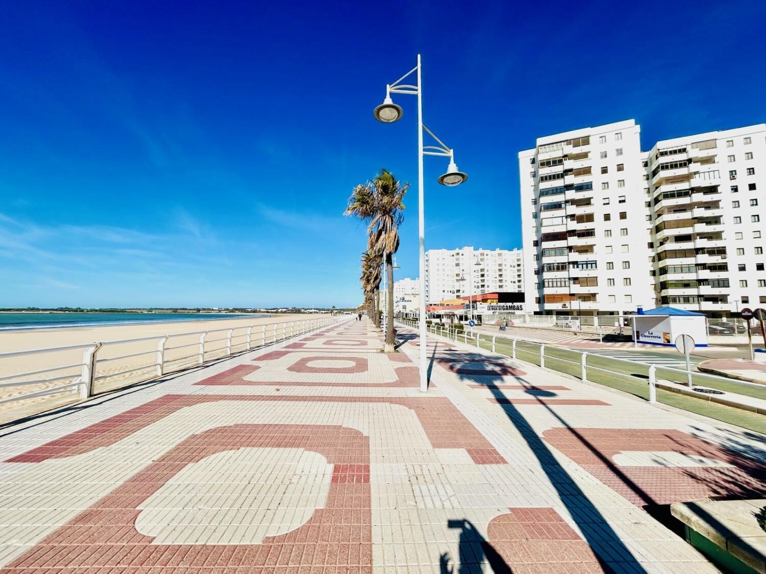 אל פוארטו דה סנטה מריה Gatu Arena " Preferente Mayores De 25 Anos Y Familias " מראה חיצוני תמונה