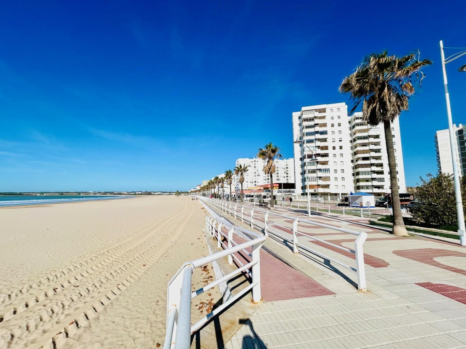 אל פוארטו דה סנטה מריה Gatu Arena " Preferente Mayores De 25 Anos Y Familias " מראה חיצוני תמונה